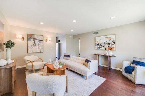 apt-i-5332 Balcones Dr, Austin, TX, 78731-4904 | Card Image