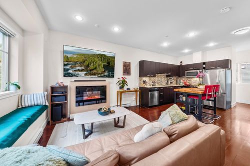 118-3382 Viewmount Dr, Port Moody, BC, V3H2M1 | Card Image