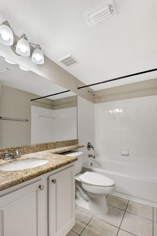 APT-201 - 15155 Michelangelo Blvd, Condo with 3 bedrooms, 2 bathrooms and null parking in Delray Beach FL | Image 25