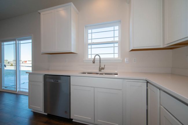 281 Walker Dr, House other with 4 bedrooms, 3 bathrooms and null parking in Whiteland IN | Image 12