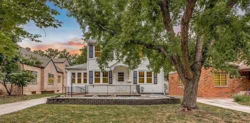 537 N Fountain St, Wichita, KS, 67208-3853 | Card Image