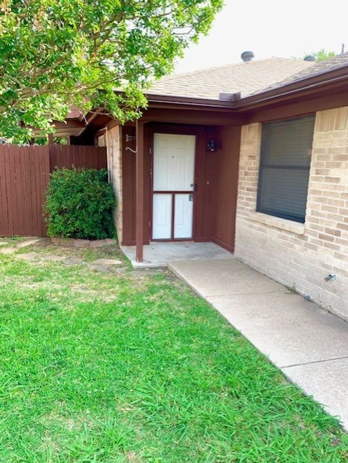 717 Bluebonnet Dr, Keller, TX, 76248-3510 | Card Image