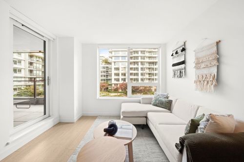 617-8833 Hazelbridge Way, Richmond, BC, V6X0N3 | Card Image