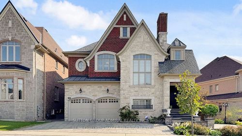 109 Farrell Rd, Maple, ON, L6A4W7 | Card Image