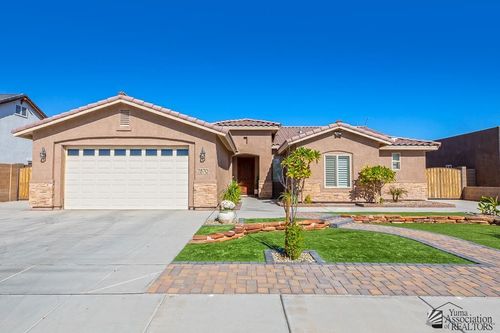 7870 E 36th Pl, Yuma, AZ, 85365-6381 | Card Image