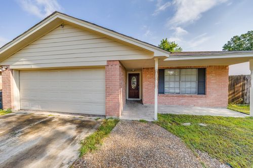 10915 Clear Fork Dr, Humble, TX, 77396-2461 | Card Image