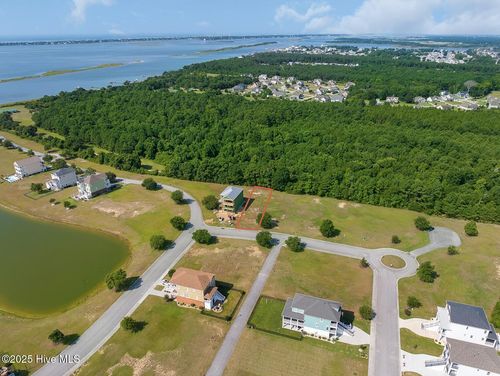 242 Colleton Sq, Newport, NC, 28570-3805 | Card Image