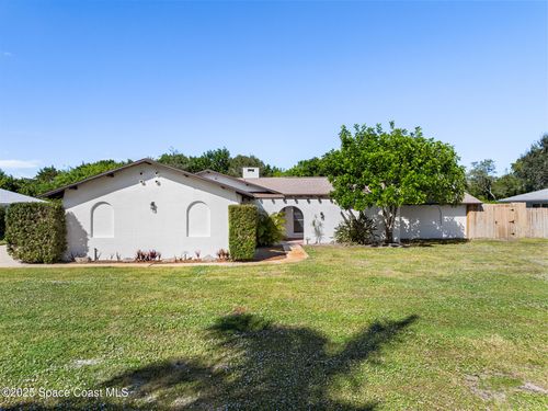 724 Puesta Del Sol Plz, Indialantic, FL, 32903-3624 | Card Image