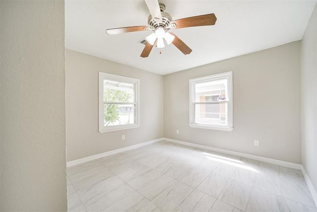 538 Pecan Dr, House other with 3 bedrooms, 2 bathrooms and null parking in South Houston TX | Image 23