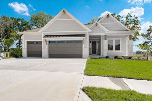 4800 Nw Huonker Ct, Riverside, MO, 64150-0001 | Card Image