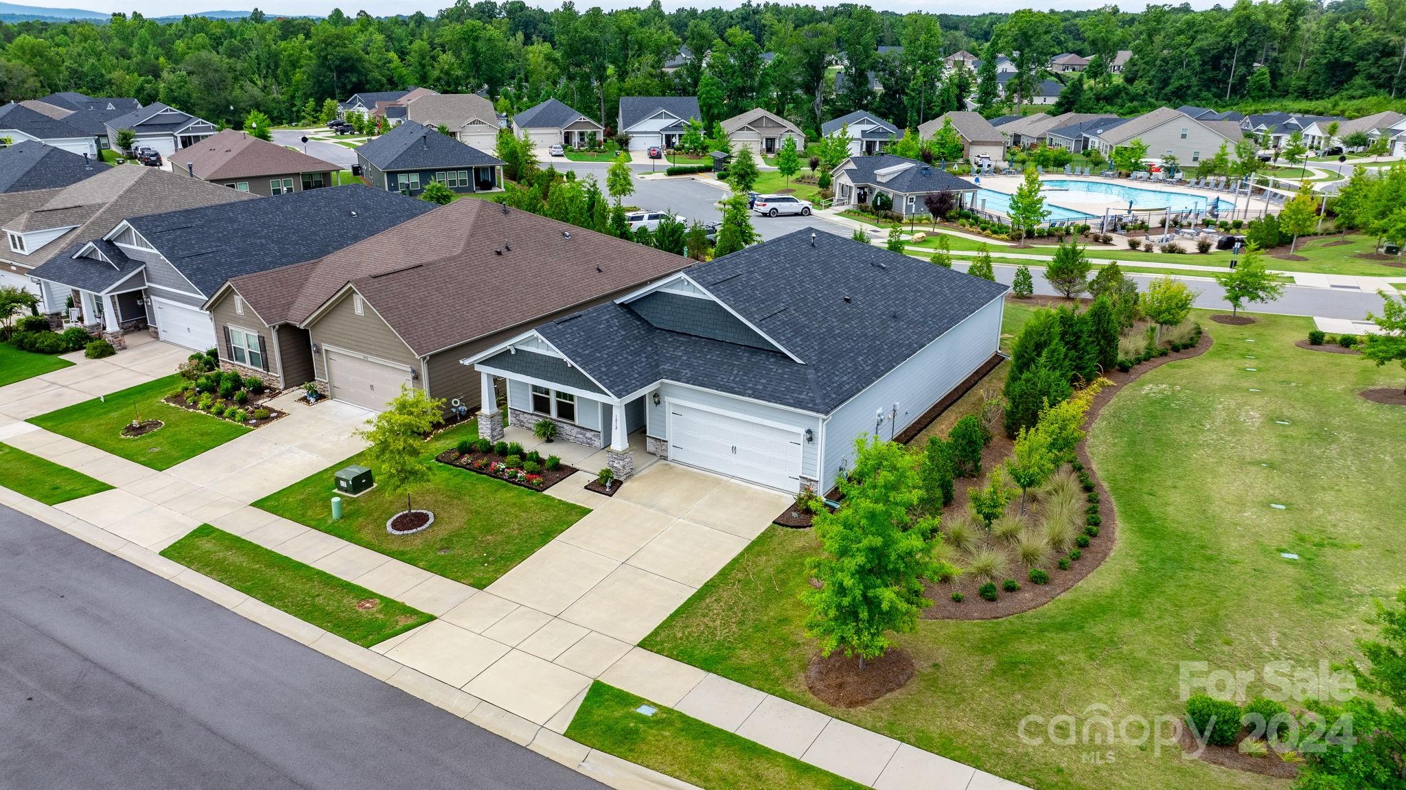 Lotus Ln, Denver, NC 28037