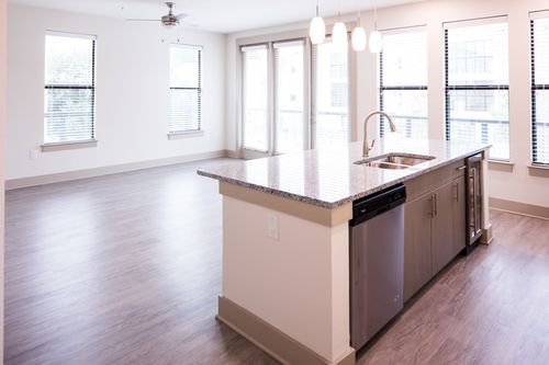 311-4020 Gilbert Avenue, Dallas, TX, 75219 | Card Image