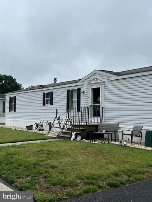 405 Peacock Street, Paulsboro, NJ, 08066 | Card Image