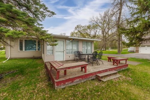 22465 Seifert Beach Rd, Pelican Rapids, MN, 56572-7140 | Card Image