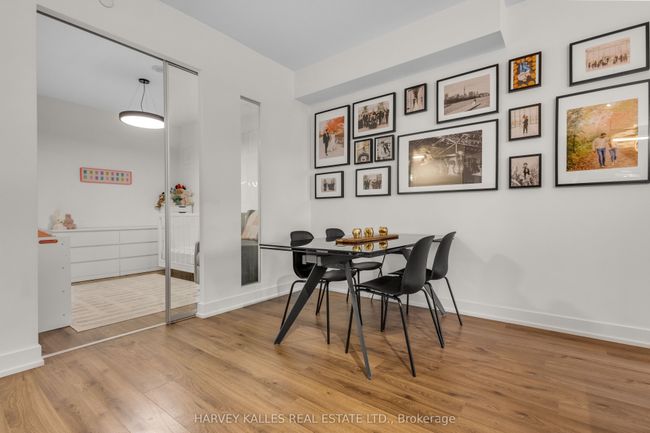 402 - 170 Chiltern Hill Rd, Condo with 2 bedrooms, 2 bathrooms and 1 parking in York ON | Image 7