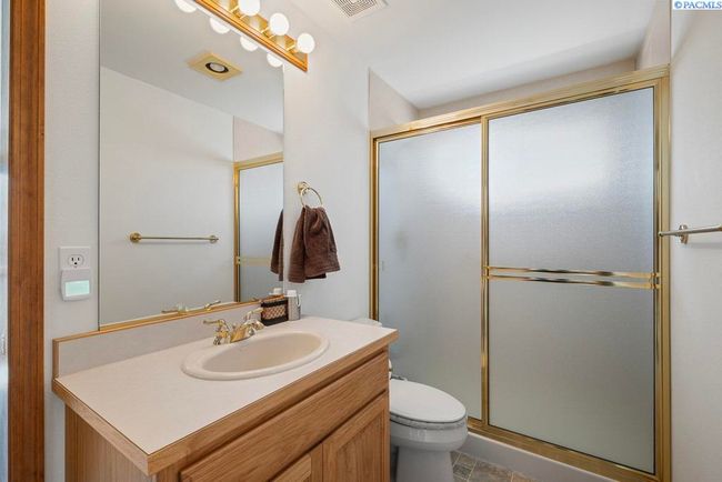 1545 Capri Ct, Condo with 4 bedrooms, 3 bathrooms and null parking in Pullman WA | Image 31