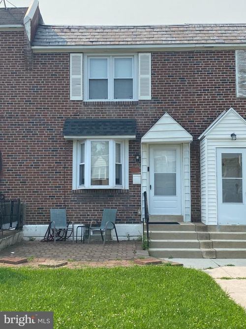 7305 Woodbine Ave, PHILADELPHIA, PA, 19151-2212 | Card Image
