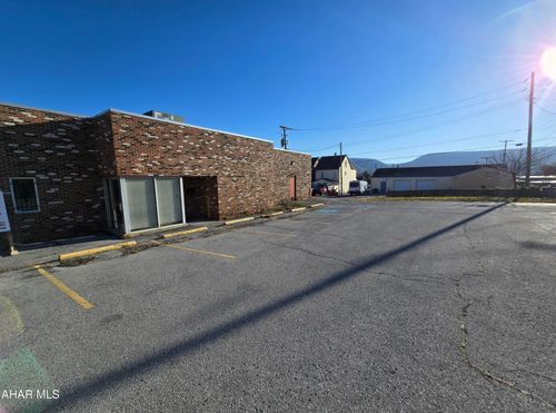 1414 4th St, Altoona, PA, 16601-4959 | Card Image