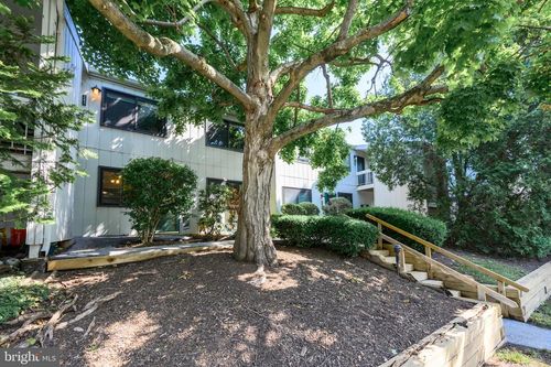 246-246 Summit House, WEST CHESTER, PA, 19382-6552 | Card Image