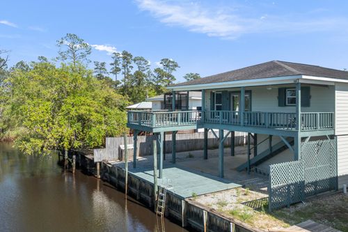 5026 Kilimanjaro St, Bay St. Louis, MS, 39520-8735 | Card Image