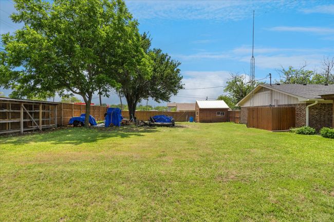 226 Hillcrest St, House other with 3 bedrooms, 2 bathrooms and null parking in Sanger TX | Image 21