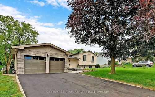 bsmt-115 Belfry Dr, Newmarket, ON, L3Y3E9 | Card Image