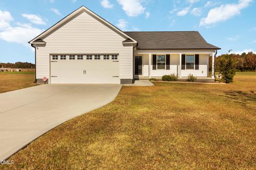 719 New Daniels Chapel Rd, Fremont, NC, 27830-9458 | Card Image