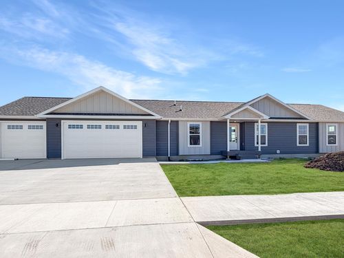 1509 Ellis Ave, Marshall, MN, 56258-2604 | Card Image