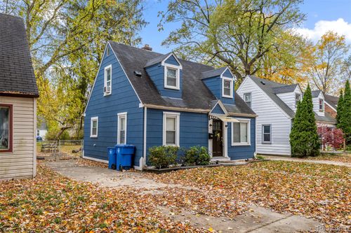 26015 Currier St, Dearborn Heights, MI, 48125-1400 | Card Image