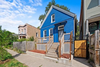 6929 S Loomis Boulevard, House other with 4 bedrooms, 3 bathrooms and 2 parking in Chicago IL | Image 2