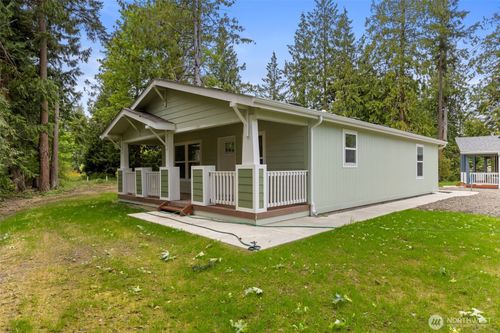 12 Loretta Ln, Port Hadlock, WA, 98339-8007 | Card Image