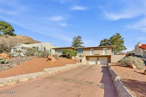 2511 Savannah Ave, El Paso, TX, 79930-1809 | Card Image