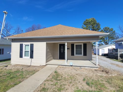 1211 E Elm St, West Frankfort, IL, 62896-3023 | Card Image