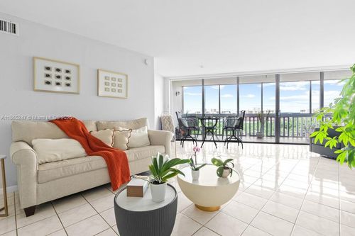 apt-7f-6901 Environ Blvd, Lauderhill, FL, 33319-4241 | Card Image