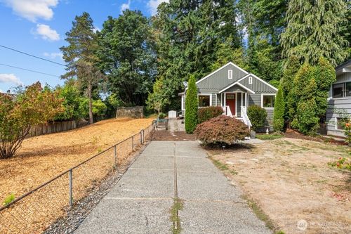 4160 Sw Orchard St, Seattle, WA, 98136-1941 | Card Image