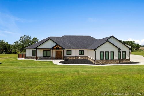 30419 N 3994 Dr, Ramona, OK, 74061-3725 | Card Image