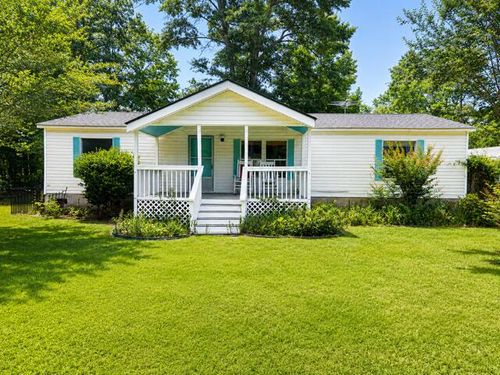 1075 Mockingbird Ln, Manning, SC, 29102-4779 | Card Image