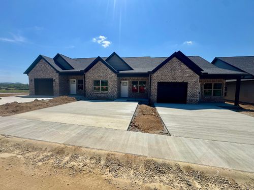 2-834 Ridgewood Dr, Berea, KY, 40403-9814 | Card Image