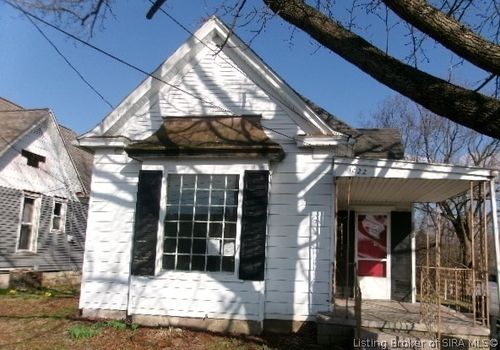 1022 Lincoln Ave, Bedford, IN, 47421-2923 | Card Image