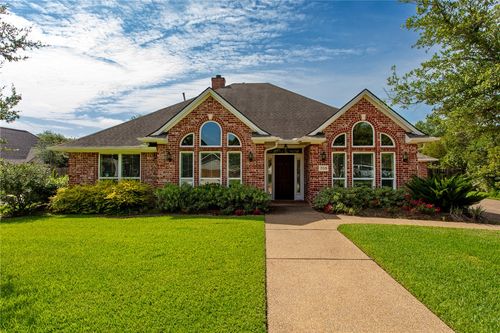 708 Putter Ct, College Station, TX, 77845-8997 | Card Image