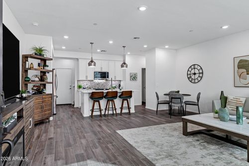 106-1825 E Hampton Ln, Gilbert, AZ, 85295-1288 | Card Image