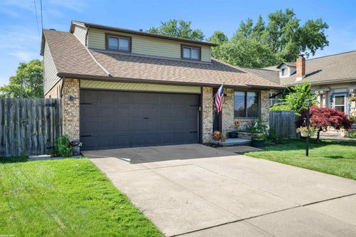 34321 Jefferson Avenue, Harrison Charter Township, MI, 48045 | Card Image