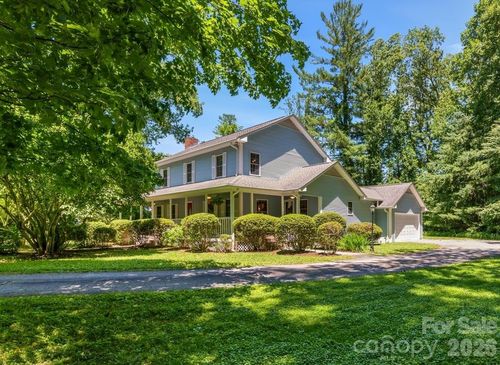 1064 Maplewood Ct, Hendersonville, NC, 28791-3302 | Card Image