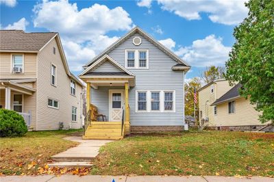 625 N Dewey Street, House other with 2 bedrooms, 1 bathrooms and null parking in EAU CLAIRE WI | Image 1