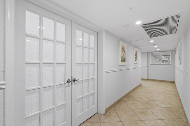 APT-112 - 2780 S Ocean Blvd, Condo with 2 bedrooms, 2 bathrooms and null parking in Palm Beach FL | Image 46