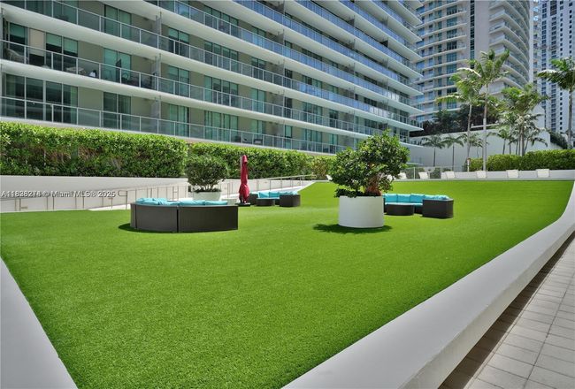 2823-N - 1111 Sw 1 St Ave, Condo with 2 bedrooms, 2 bathrooms and null parking in Miami FL | Image 10