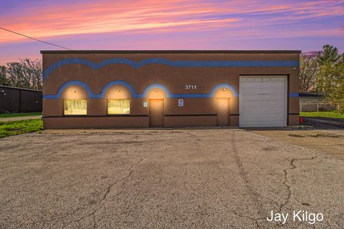 3711 E Apple Ave, Muskegon, MI, 49442-2754 | Card Image
