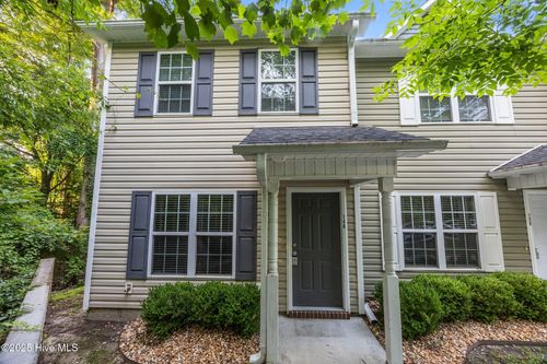 140 Greenford Pl, Jacksonville, NC, 28540-5744 | Card Image