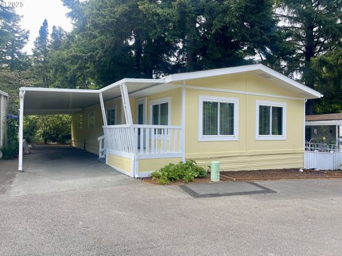 630 Shorepines Hts, Coos Bay, OR, 97420-4701 | Card Image