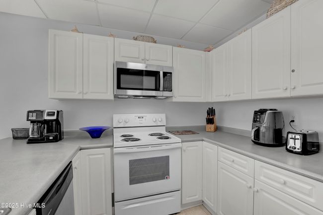 UNIT-3013 - 2000 New River Inlet Rd, Condo with 2 bedrooms, 2 bathrooms and null parking in N Topsail Beach NC | Image 4